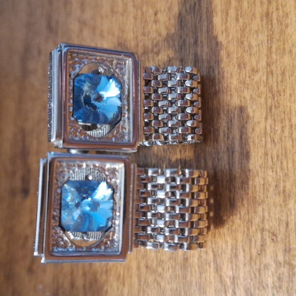 Other - Blue Swarovski And Sliver Tone Link Cufflinks